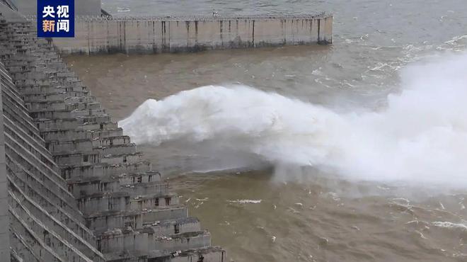 三峡水库新一轮蓄水水位突破160米